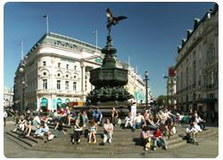 Piccadilly Circus Londra